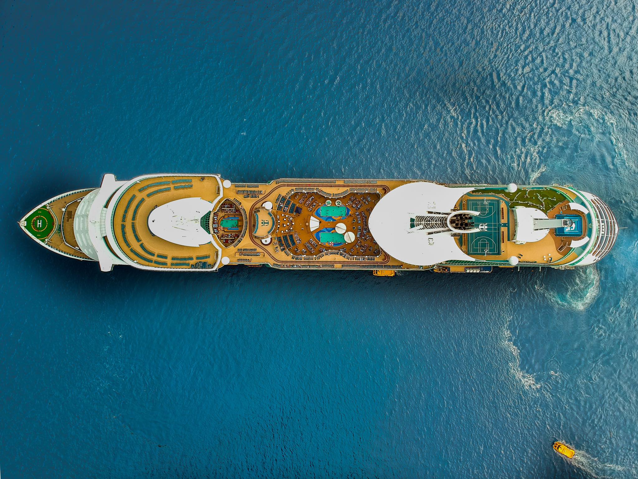 9 Things You Should Pack For A Cruise (and What You Really Can't!)