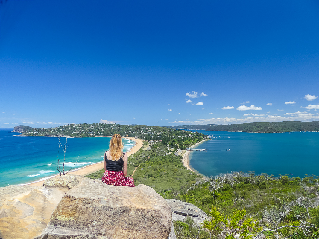 Nothing beats a good day trip and if you're based in Sydney, you'll find yourself spoiled for choice! Within a couple of hours you can be in the mountains, laying on a beach, watching pelicans or hiking through a national park. What's even better is you don't need a car to get to them! Here are 8 of the best day trips from Sydney that you can take using public transport. #sydney #sydneydaytrip #australia #nsw #newsouthwales #thingstodoinsydney #topthingstodoinsydney #bestplacesnearsydney